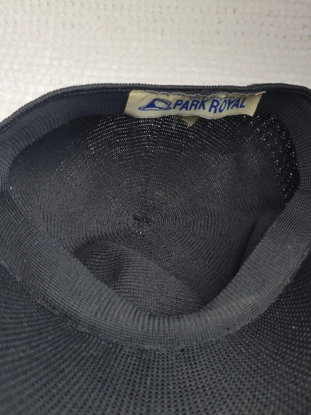 Park Royal Quality Headwear Black Cap Hat breathable crochet 60s vtg brim Retro